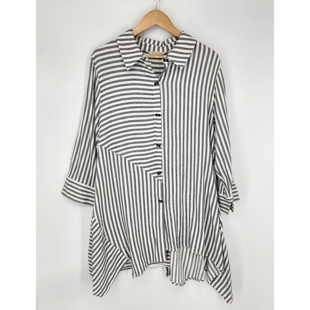 Soft Surroundings Standout Button Tunic Asymmetrical Stripe Size Large Lagenlook